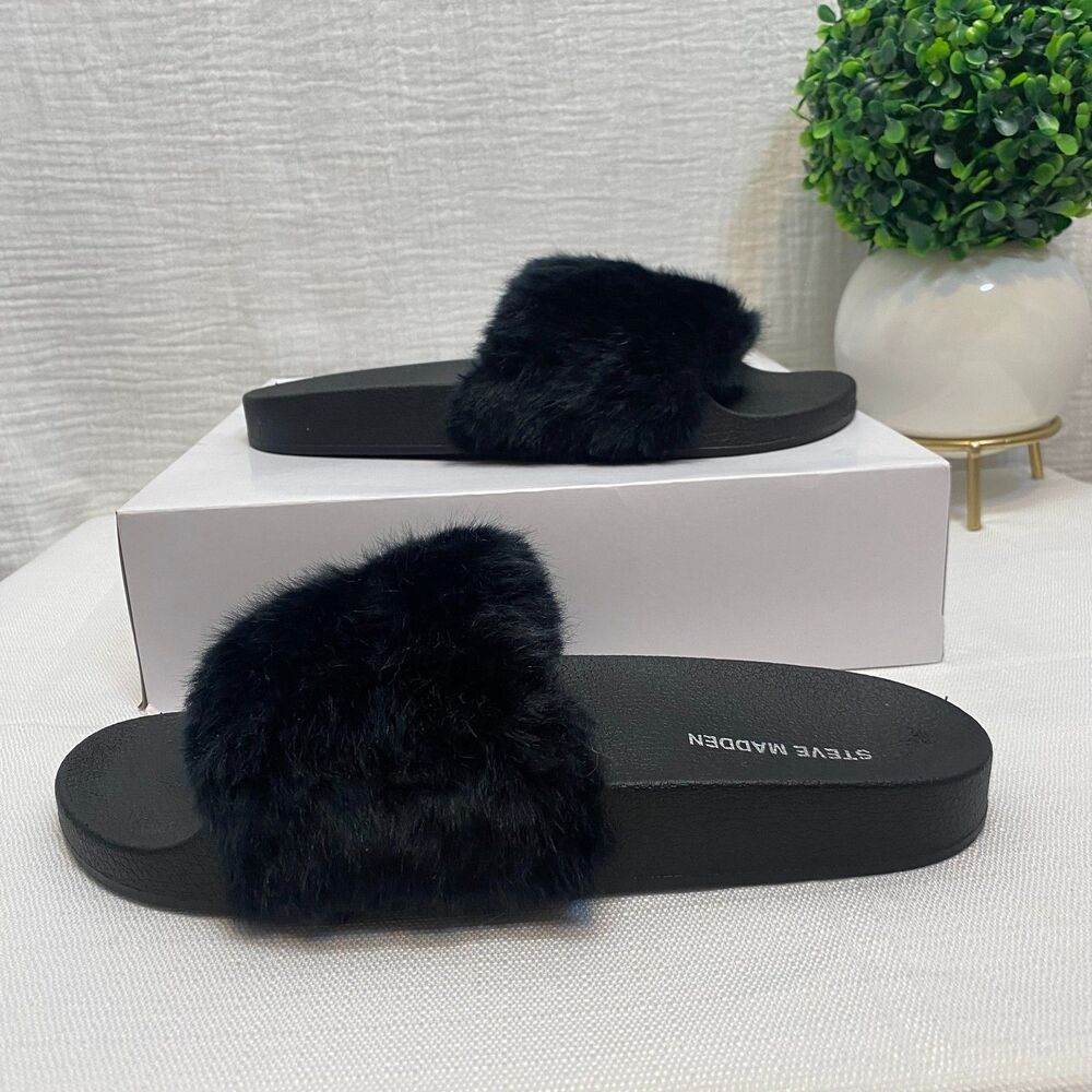 Steve Madden Softey Black Fuzzy Sandals Size 10 Women's Comfort Travel Summer